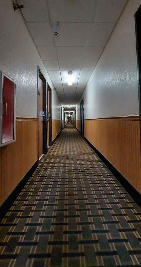 Days Inn By Wyndham Willmar Eksteriør bilde